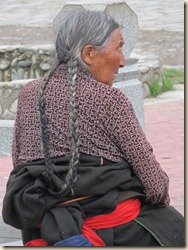 12. Labrangklooster (45), vrouw met vlechten